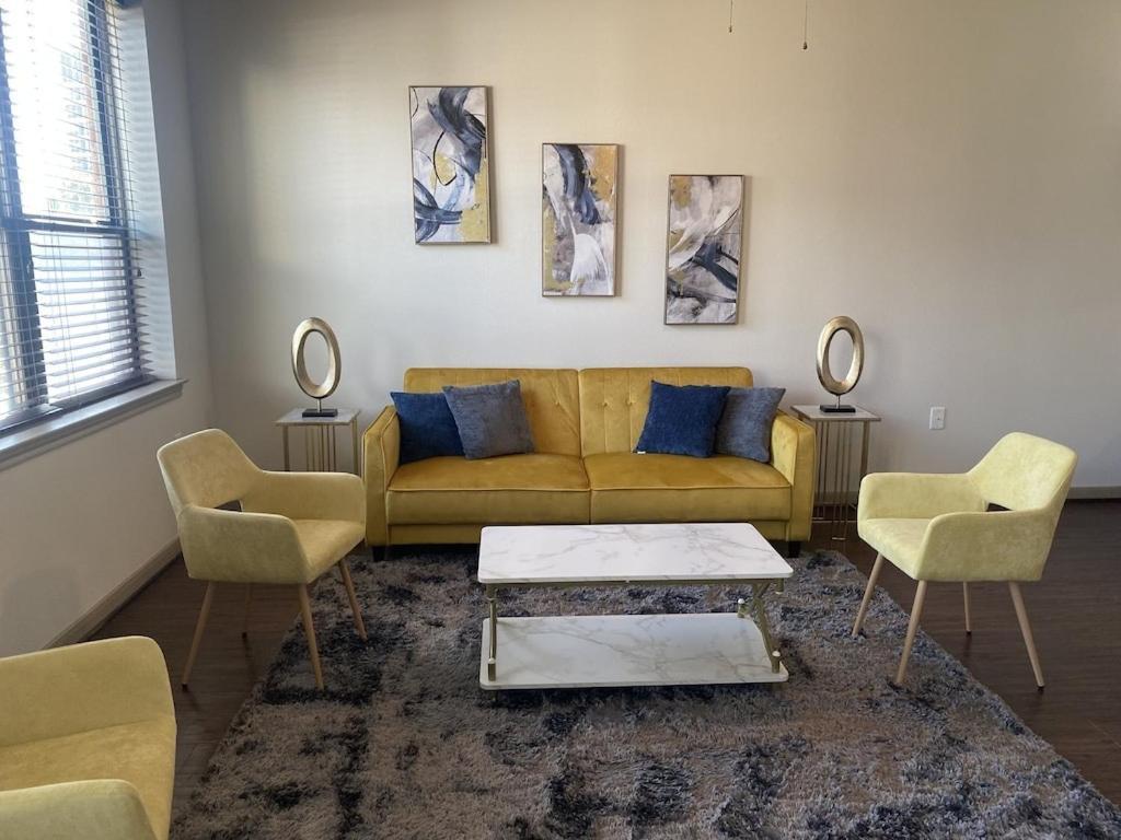 Luxe Getaway Astros Nrg Galleria Apartment Houston Luaran gambar